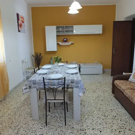 דירה Ampissimo Vicino Universita E Ospedale קטנזארו